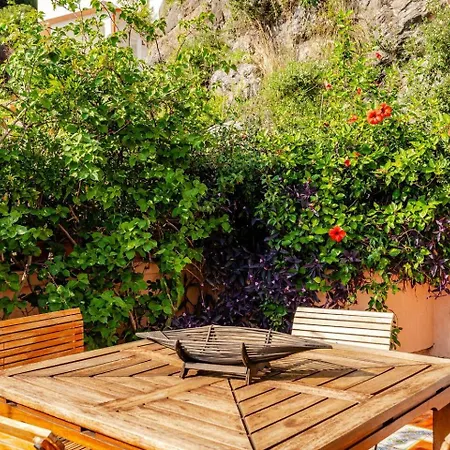 Casa Fefe Holiday home *